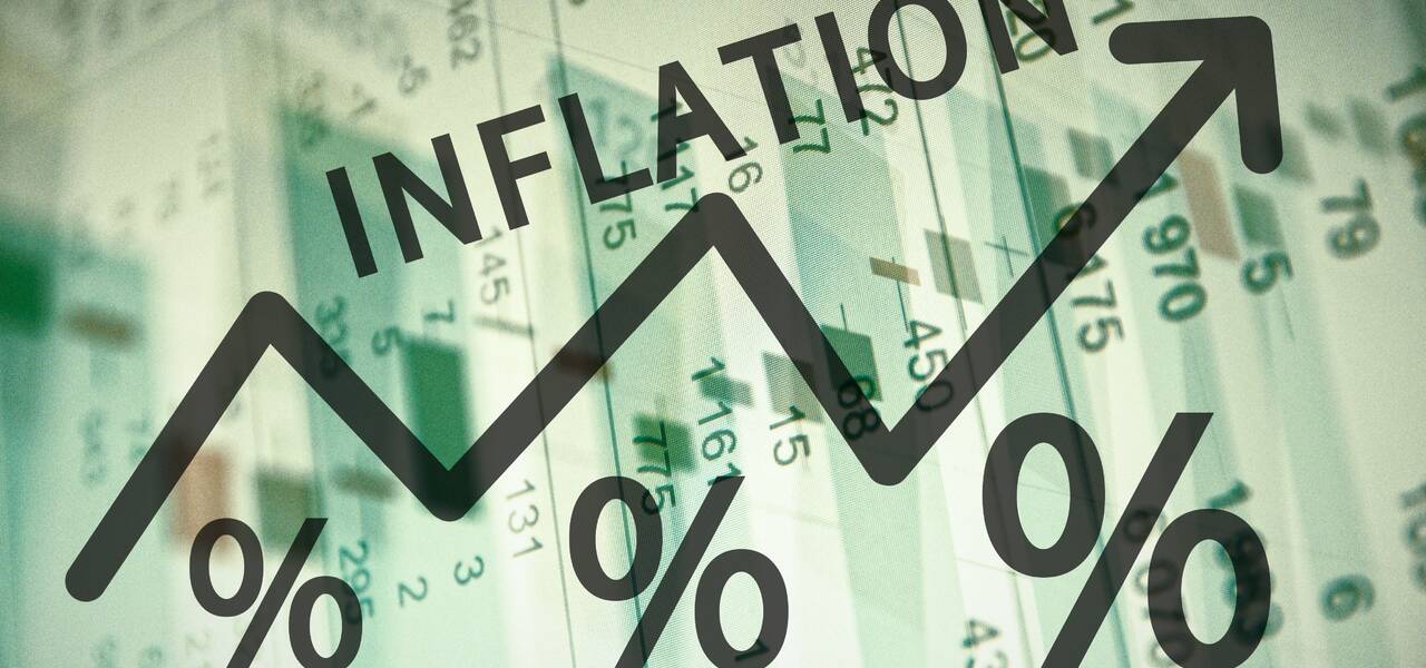 Data inflasi AS Rangsang Resesi, Emas Menuju Level 1.700  